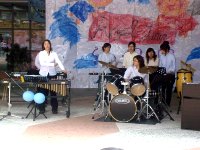 幼保系同學演奏多項樂器照片