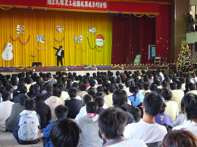 魔術社表演照片