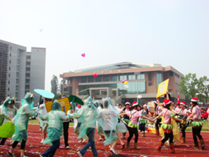 幼保系創意進場照片