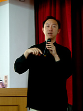 張其正執行長照片