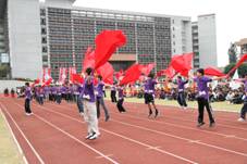 機械系創意進場照片