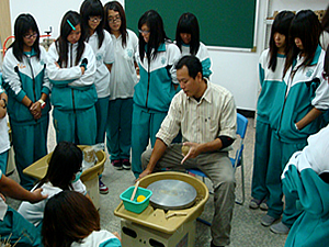 日式陶藝創作照片
