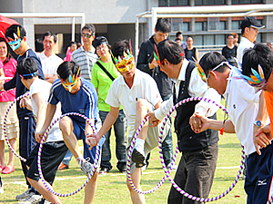 職員同心協力照片