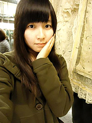 佳霏照片 佳霏照片