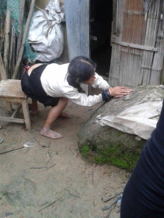 啞巴老奶奶照片