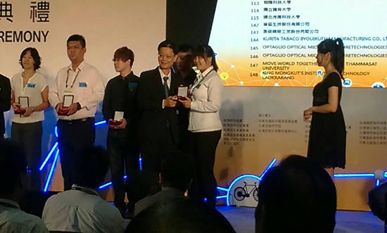 幼保系同學獲2015台北國際發明展銀牌獎照片