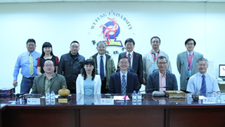 南京市玄武中學蒞校參訪照片