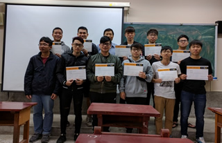 機械系學生考取專業設計人才認證