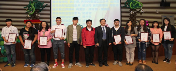 校外傑出比賽合照照片二