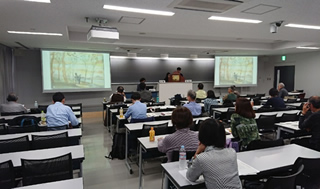 應日系學生赴日演出紙芝居