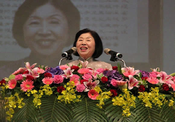 董事長致詞照片