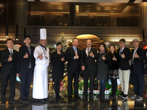 與卓越五星飯店簽訂產學聯盟