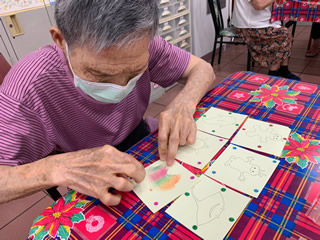 老幼雲端攜手慢遊